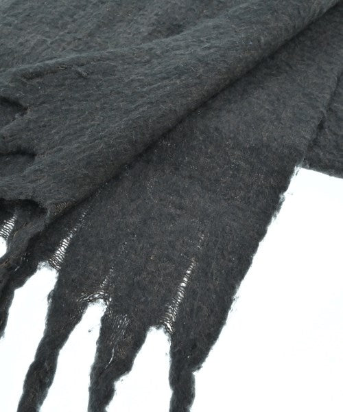 Mila Owen Winter scarves