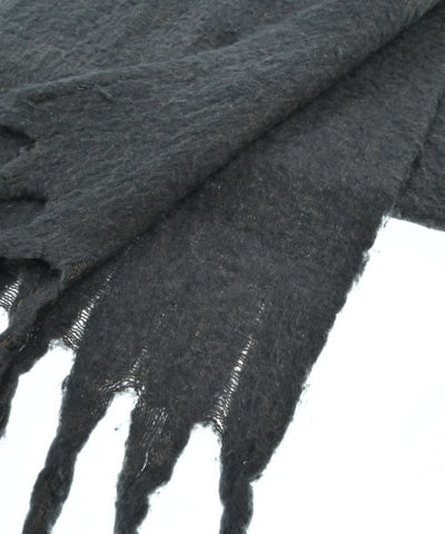 Mila Owen Winter scarves