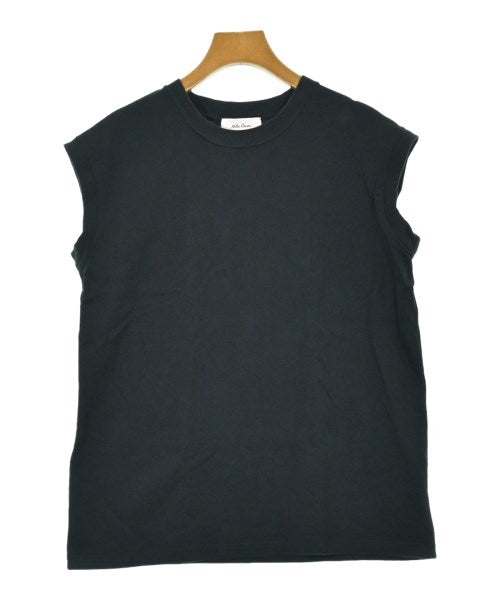 Mila Owen Sleevelesses