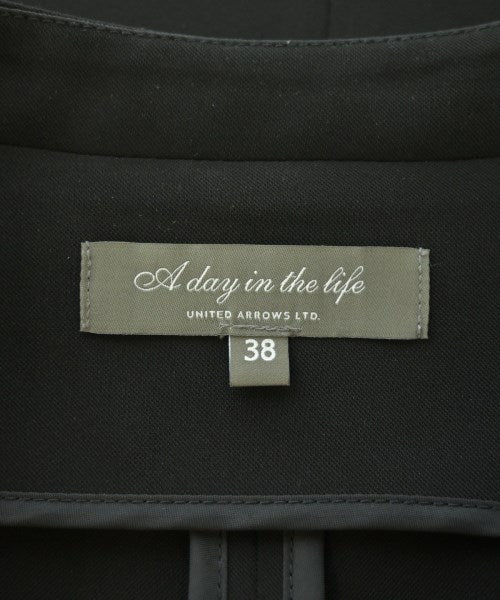 a day in the life UNITED ARROWS Collarless jackets