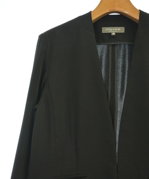 a day in the life UNITED ARROWS Collarless jackets