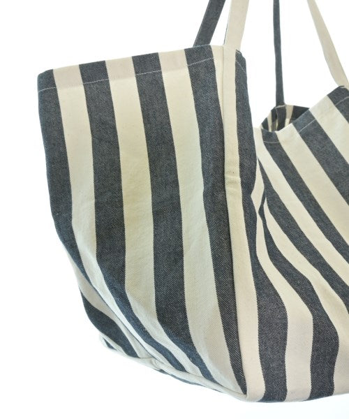 MUSE De Deuxieme Classe Totes