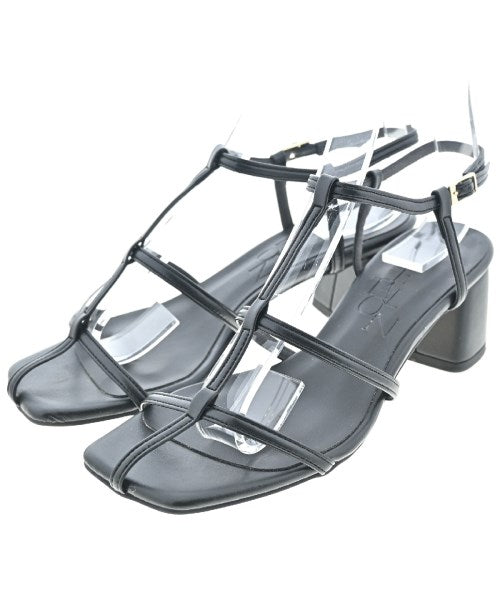 Le Talon Sandals