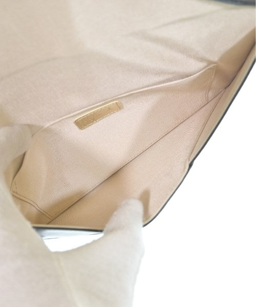 Agnes B. VOYAGE Clutches