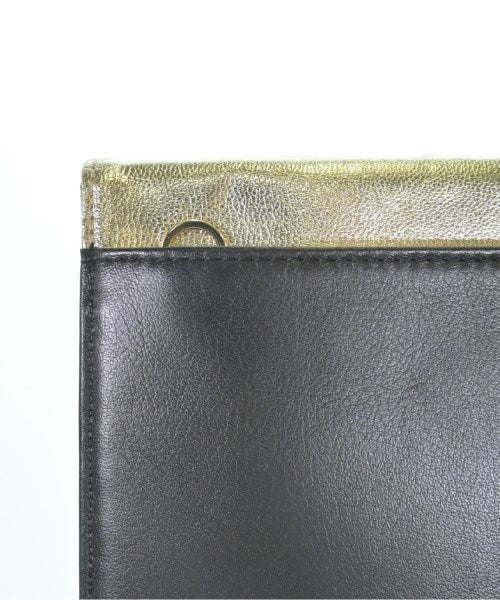 Agnes B. VOYAGE Clutches