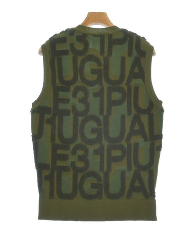 1piu1uguale3 Vests