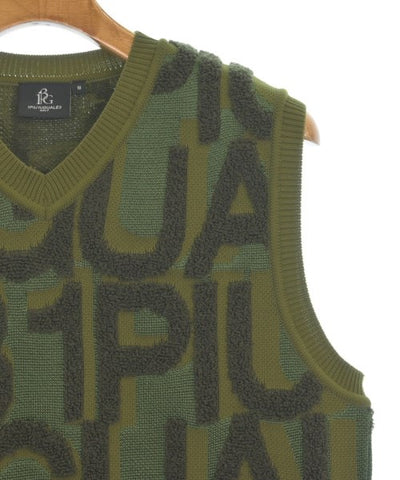 1piu1uguale3 Vests