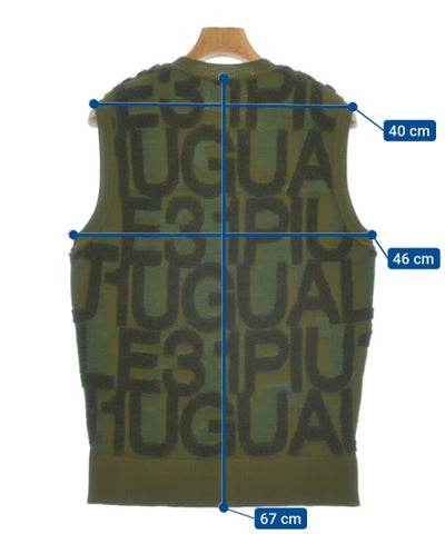 1piu1uguale3 Vests