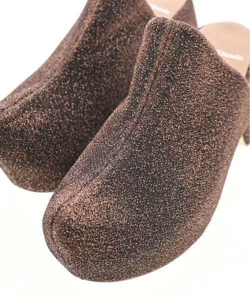 Chika Kisada Sandals