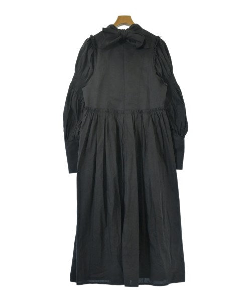 Chika Kisada Dresses