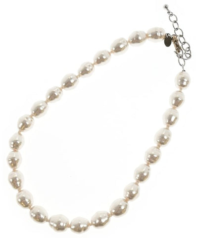 ABISTE Necklaces