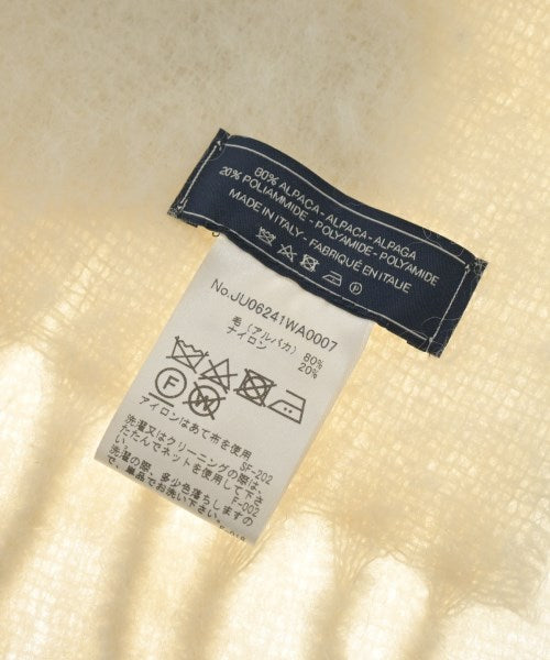 MAISON KITSUNE Winter scarves