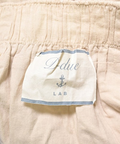 D-due Knee length skirts