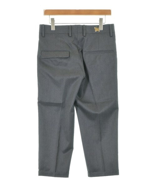 Sasquatchfabrix. Cropped pants