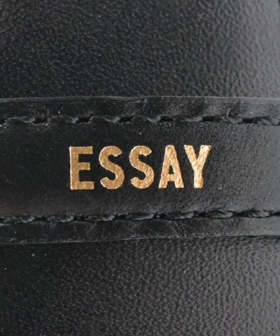 ESSAY Belts