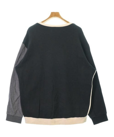 Edwina Horl Sweatshirts