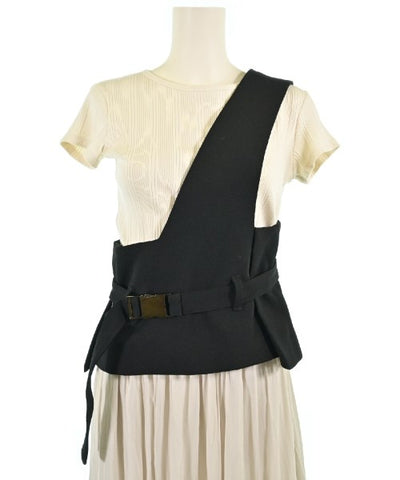 UN3D. Vests