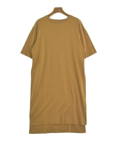 styling/ Tee Shirts/Tops