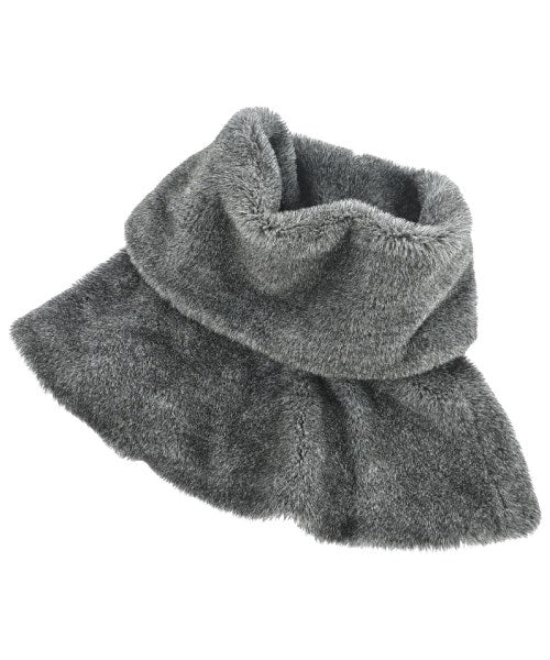 JUN MIKAMI Winter scarves