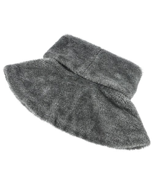 JUN MIKAMI Winter scarves