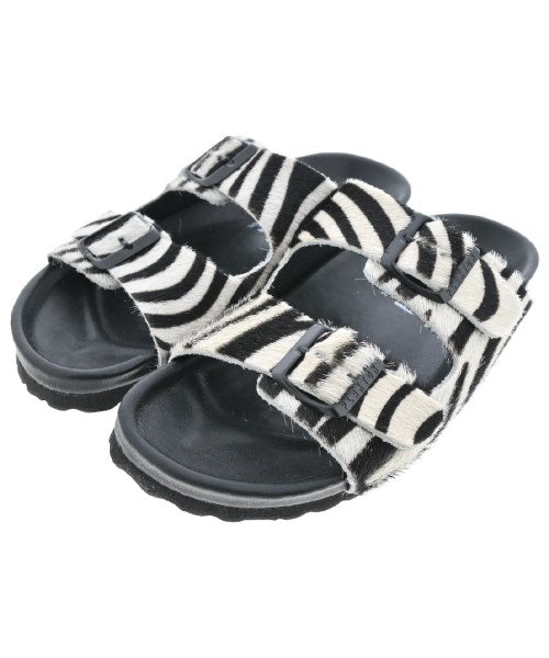 PLAKTON Sandals