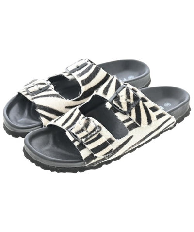 PLAKTON Sandals