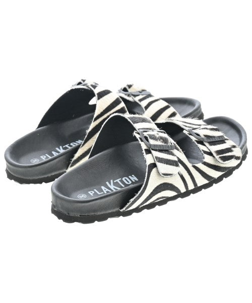 PLAKTON Sandals