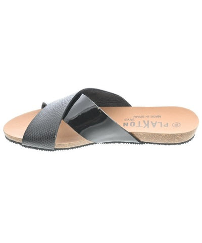 PLAKTON Sandals