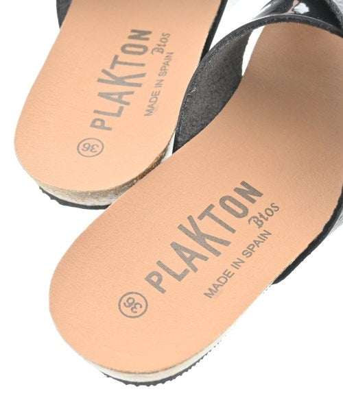 PLAKTON Sandals