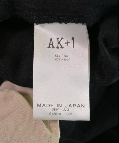 AK+1 by EFFE BEAMS Shorts