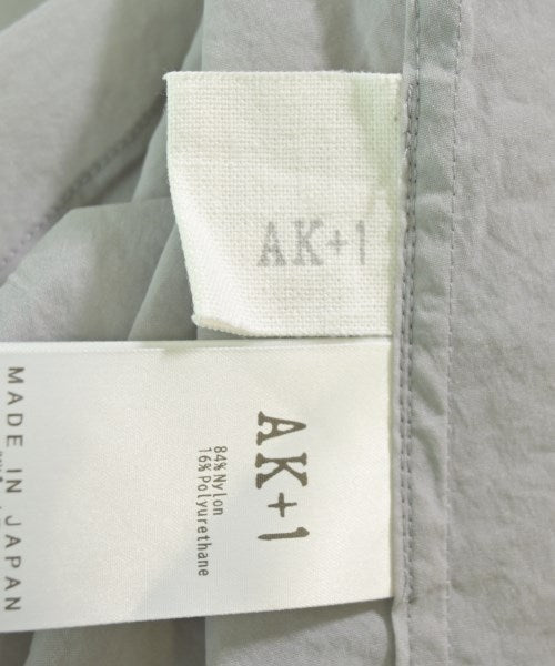 AK+1 by EFFE BEAMS Blouses