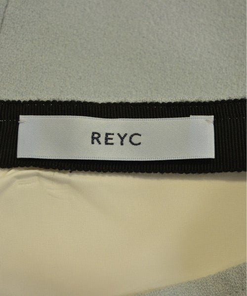 REYC Knee length skirts