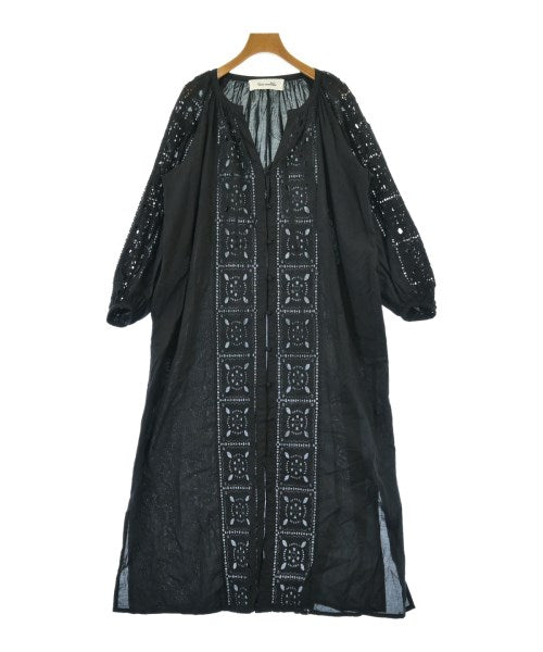 Sara Mallika Dresses