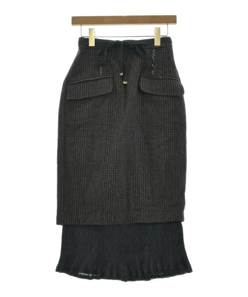 PONTI Knee length skirts