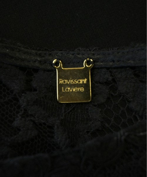 Ravissant Laviere Blouses