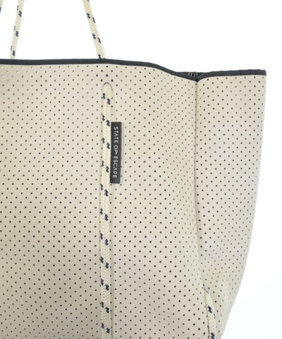 STATE OF ESCAPE Totes