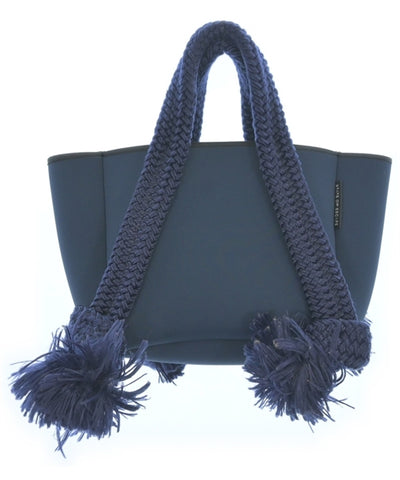 STATE OF ESCAPE Totes