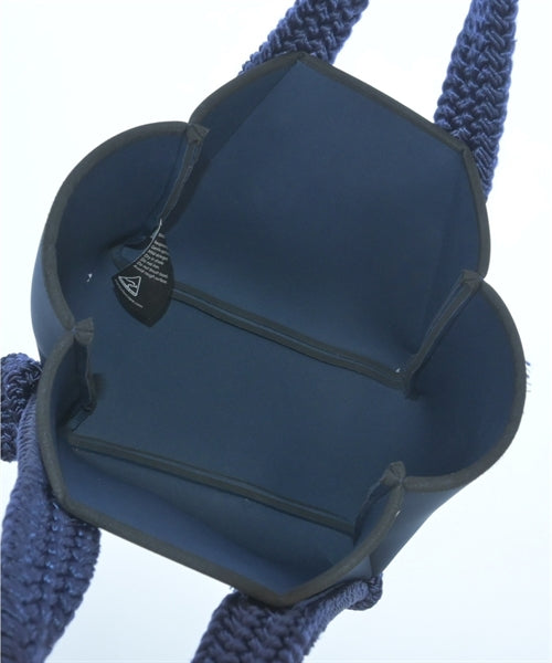 STATE OF ESCAPE Totes