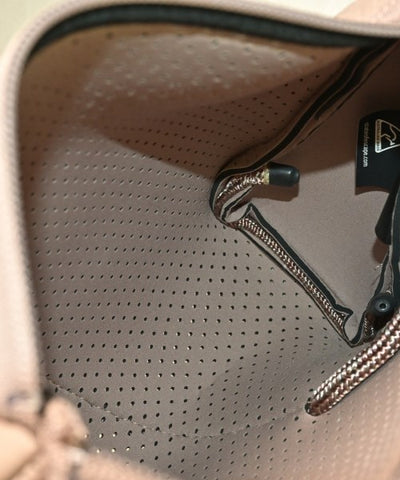 STATE OF ESCAPE Shoulder bags