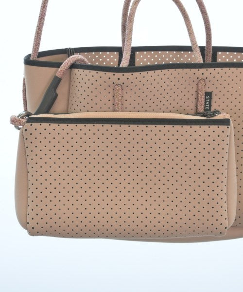 STATE OF ESCAPE Totes