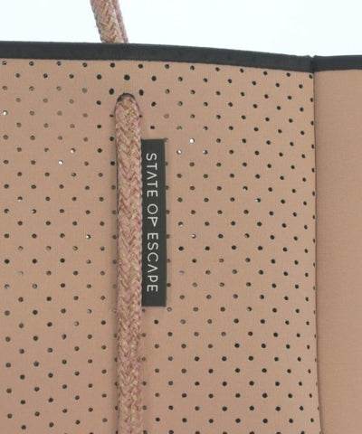 STATE OF ESCAPE Totes