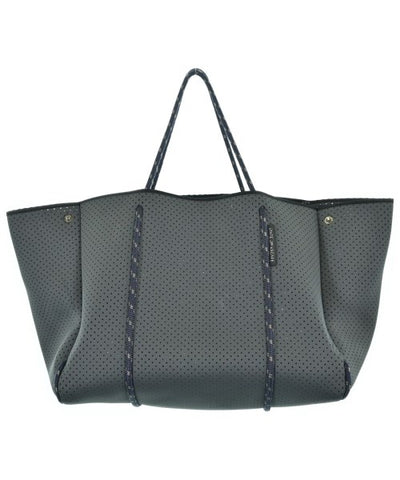 STATE OF ESCAPE Totes