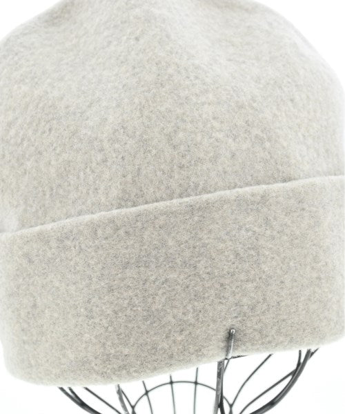 mature ha. Knitted caps/Beanie