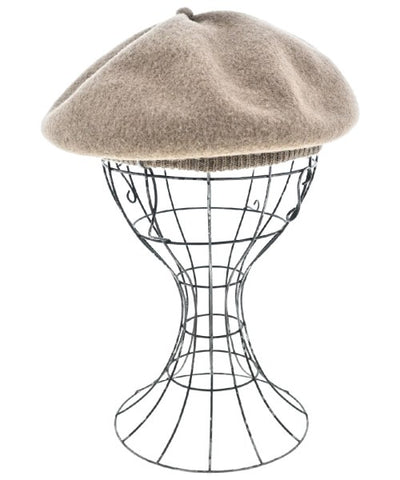 Mature Ha. Hunting caps