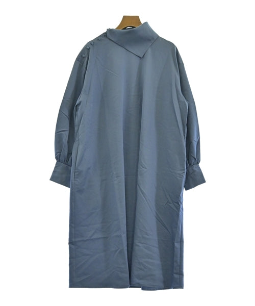 MIDIUMISOLID Dresses