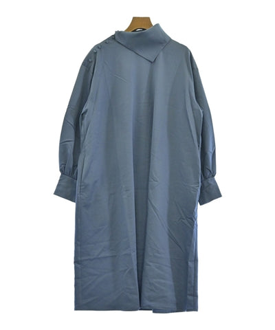 MIDIUMISOLID Dresses