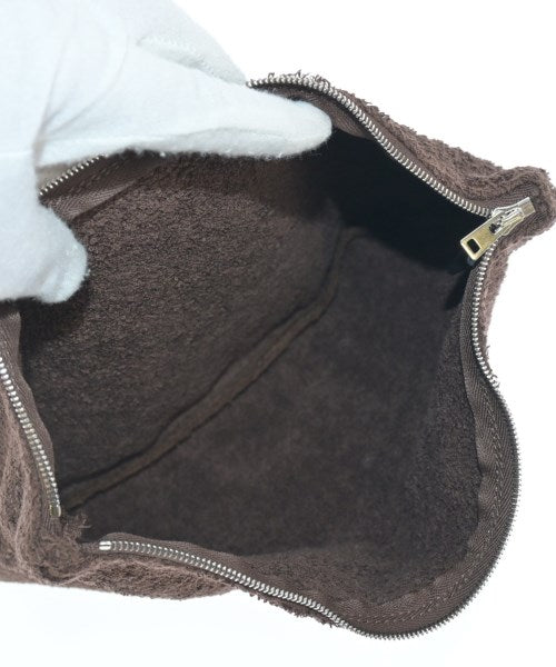 Aeta Pouches