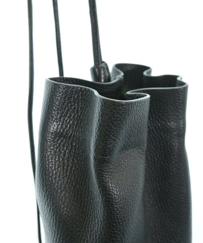 Aeta Shoulder bags