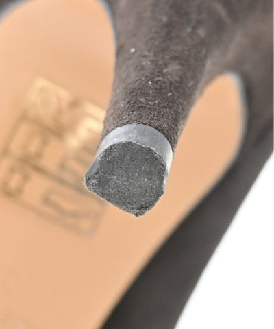 COMING ATTRACTIONS Pumps/Heels