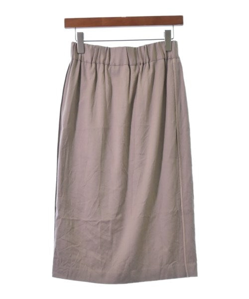 1er Arrondissement Knee length skirts